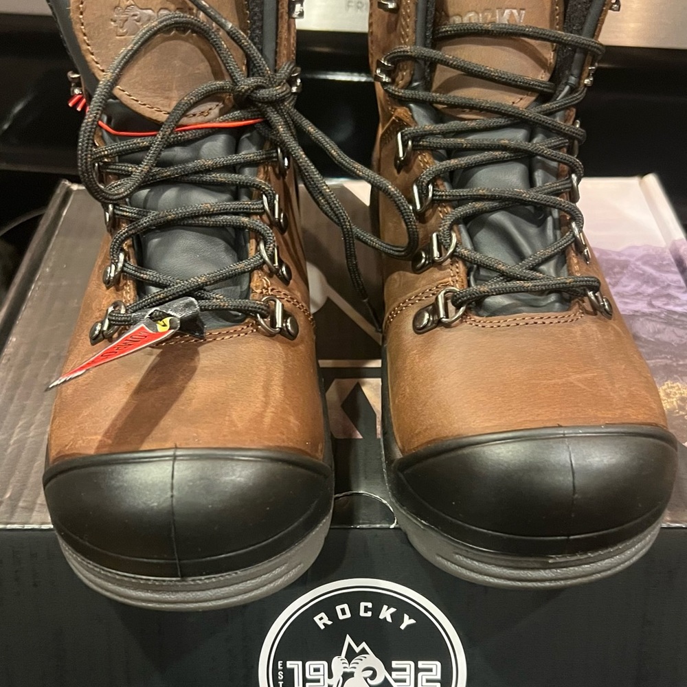 Woman work boots - Picture 2 of 6